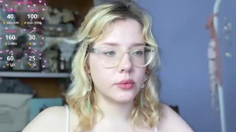 Snapshot of cuteasfuck_ chatting on 03-07-25, 11:18 Amy online show from 03-07-25, 11:18