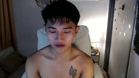 Snapshot of cuteasiancock98 chatting on 02-07-25, 01:15 Steph online show from 02-07-25, 01:15