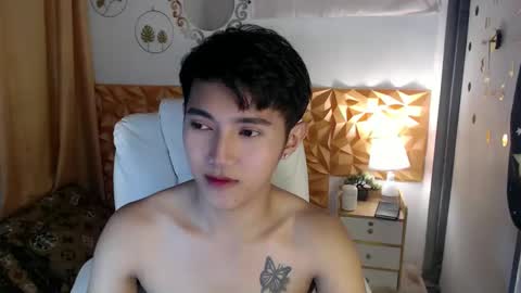 Snapshot of cuteasiancock98 chatting on 02-26-25, 06:26 Steph online show from 02-26-25, 06:26
