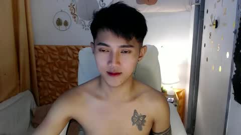 Snapshot of cuteasiancock98 chatting on 03-06-25, 04:49 Steph online show from 03-06-25, 04:49