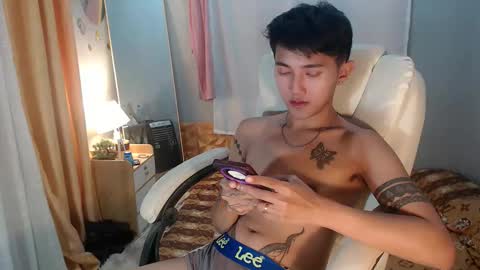 Snapshot of cuteasiancock98 chatting on 11-30-25, 06:45 Steph online show from 11-30-25, 06:45