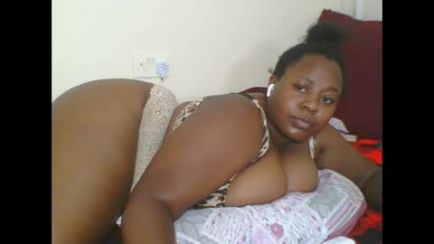 Snapshot of cuteaurel chatting on 01-15-26, 12:54 AURELIA online show from 01-15-26, 12:54