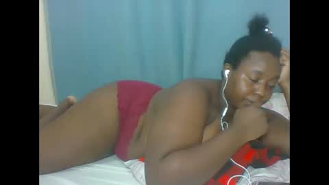 Snapshot of cuteaurel chatting on 04-18-26, 06:12 AURELIA online show from 04-18-26, 06:12