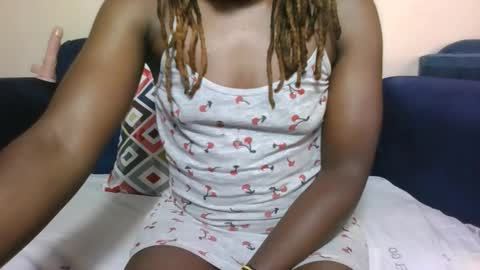 Cuteberry87 online show from 12-16-25, 08:30