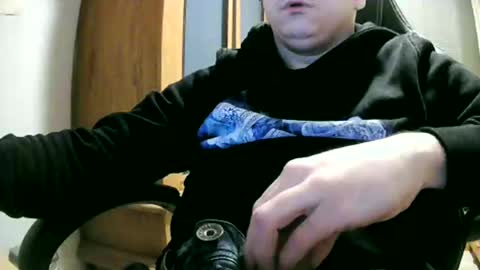 Snapshot of cuteboy090 chatting on 12-22-24, 01:55 Cuteboy090 online show from 12-22-24, 01:55