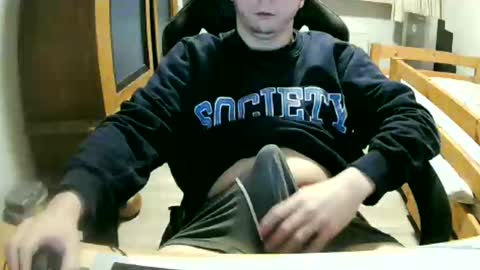 Snapshot of cuteboy090 chatting on 02-26-26, 03:00 Cuteboy090 online show from 02-26-26, 03:00