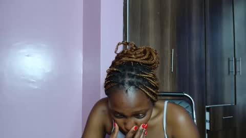 cutebuu online show from 11-22-25, 08:57