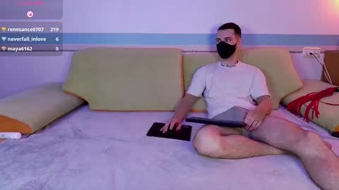 Tory and Leon online show from 01-05-25, 04:04