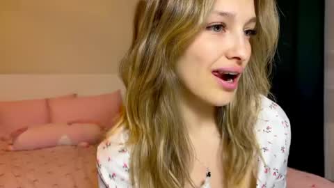Miley online show from 05-23-26, 10:36