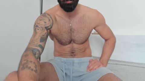 cuteeboy online show from 02-18-25, 11:00