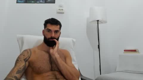 cuteeboy online show from 10-08-25, 07:06