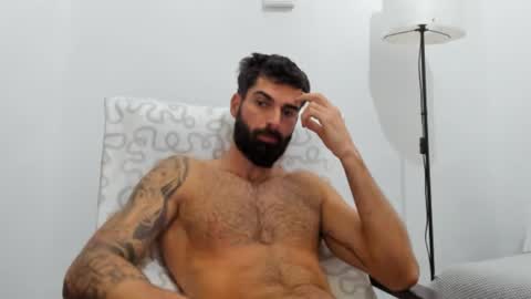 cuteeboy online show from 11-11-25, 06:46