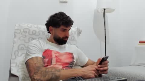 cuteeboy online show from 02-28-26, 04:41