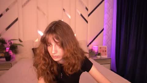 Foxy online show from 11-10-25, 02:38