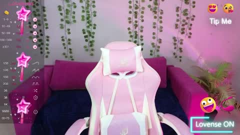 Amyy online show from 04-09-26, 01:05