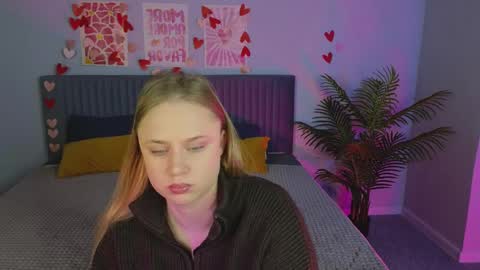 Amyy online show from 05-26-26, 01:23