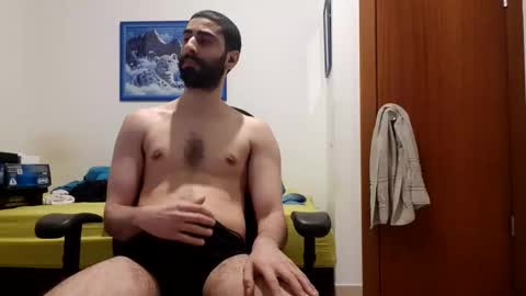Snapshot of cuteguy52 chatting on 04-06-26, 09:38 cuteguy52 online show from 04-06-26, 09:38