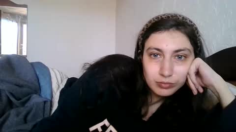 cutekattie online show from 05-16-26, 04:31