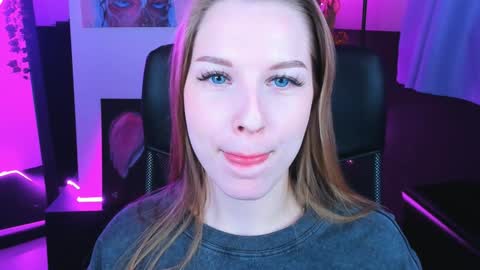 Rina online show from 12-12-24, 08:47