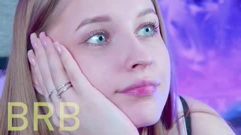 Rina online show from 01-18-26, 06:17