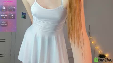 cutenessnicole online show from 09-17-25, 10:11
