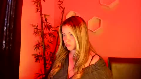 Snapshot of cutesamantha_ chatting on 05-19-26, 09:43 cutesamantha_ online show from 05-19-26, 09:43