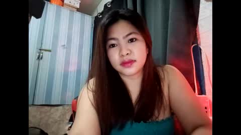 Snapshot of cutest_pinay chatting on 01-08-26, 03:20 Genda online show from 01-08-26, 03:20