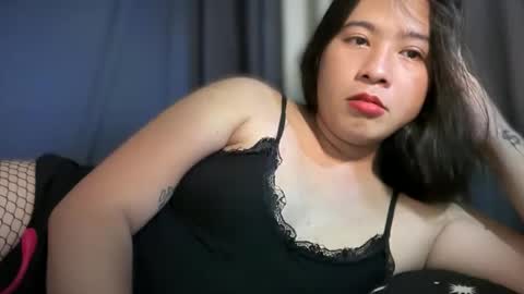 Snapshot of cutestgurl_ chatting on 04-27-26, 05:27 cute online show from 04-27-26, 05:27