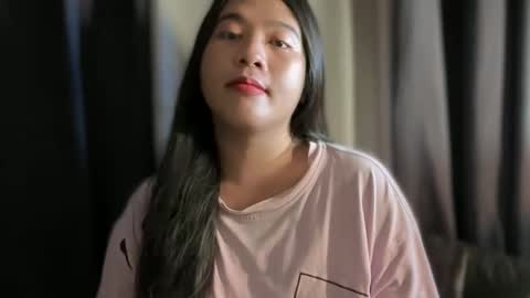 Snapshot of cutestgurl_ chatting on 05-15-26, 06:53 cute online show from 05-15-26, 06:53