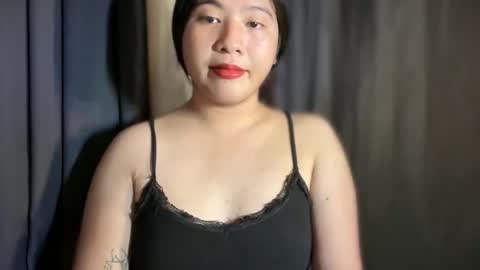 Snapshot of cutestgurl_ chatting on 05-24-26, 05:12 cute online show from 05-24-26, 05:12