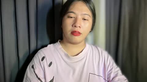 Snapshot of cutestgurl_ chatting on 05-27-26, 06:32 cute online show from 05-27-26, 06:32