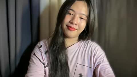 Snapshot of cutestgurl_ chatting on 05-28-26, 06:00 cute online show from 05-28-26, 06:00