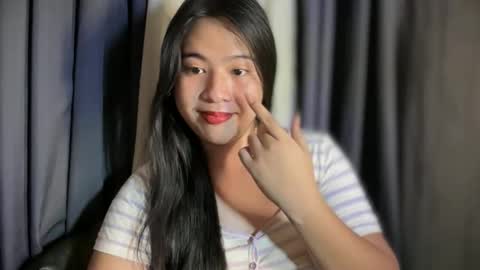 Snapshot of cutestgurl_ chatting on 05-30-26, 05:04 cute online show from 05-30-26, 05:04