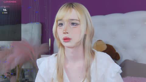 Tomie online show from 04-10-26, 09:30