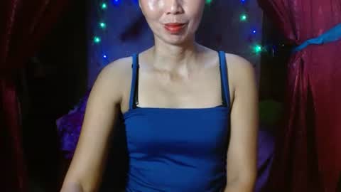 Snapshot of cutewina chatting on 02-06-25, 01:27 cutewina online show from 02-06-25, 01:27