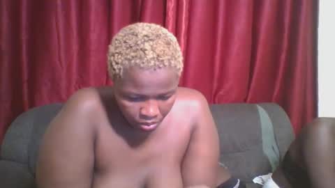 cutey_mellanin online show from 01-26-25, 03:38