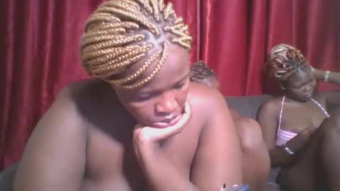 cutey_mellanin online show from 02-03-25, 02:14