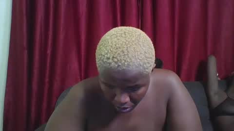 cutey_mellanin online show from 03-09-25, 04:11