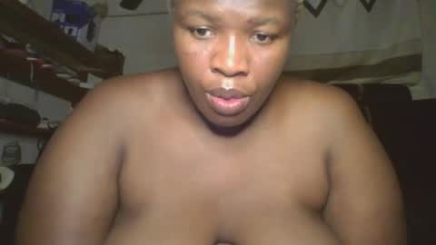 cutey_mellanin online show from 10-04-25, 06:17