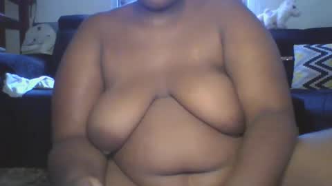 cutey_mellanin online show from 10-05-25, 01:09