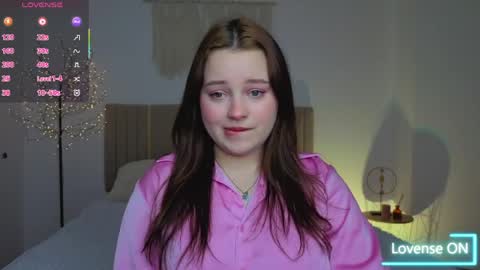 Nika  online show from 04-10-26, 08:46