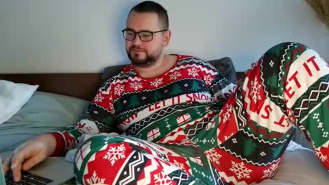 Ben hot video on page  online show from 01-16-26, 11:14