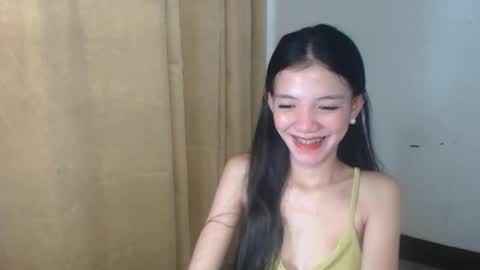 Snapshot of cutie_cristelle chatting on 11-08-25, 07:52 cutie_cristelle online show from 11-08-25, 07:52