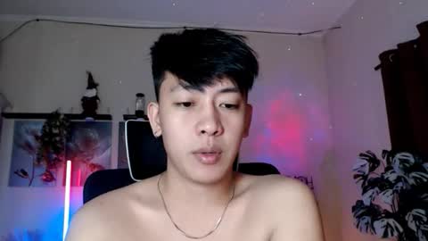 Snapshot of cutie_cumshow chatting on 01-31-26, 07:11 Neil Taylor online show from 01-31-26, 07:11