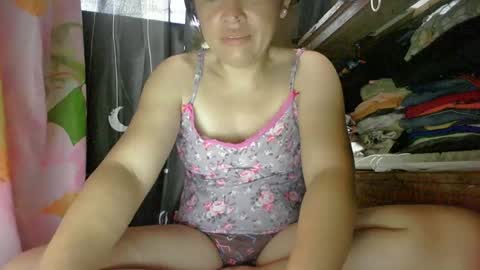 Snapshot of cutie_pie02 chatting on 04-25-26, 10:07 cutie_pie02 online show from 04-25-26, 10:07