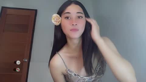 Snapshot of cutie_pinayx chatting on 10-15-25, 08:14 AUDREY online show from 10-15-25, 08:14