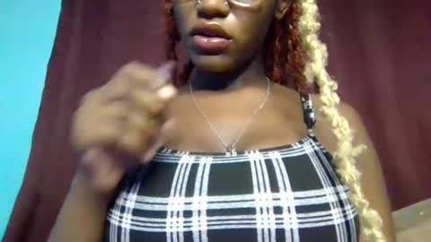 CUTIE online show from 05-01-26, 07:57