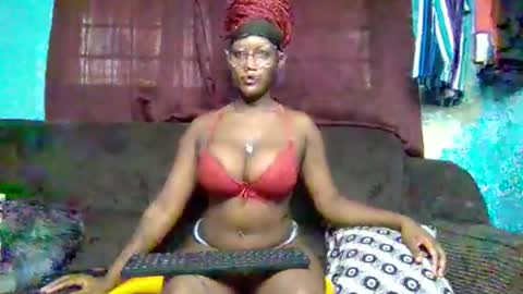 CUTIE online show from 05-29-26, 06:22