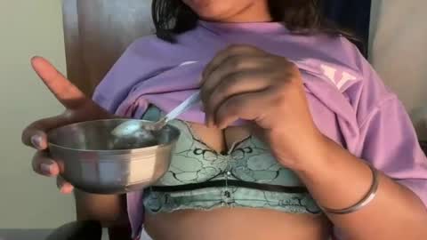 Ruhii online show from 06-13-26, 04:27