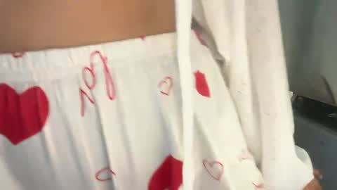 Snapshot of cutie_ruhi chatting on 07-23-26, 07:28 Ruhii online show from 07-23-26, 07:28